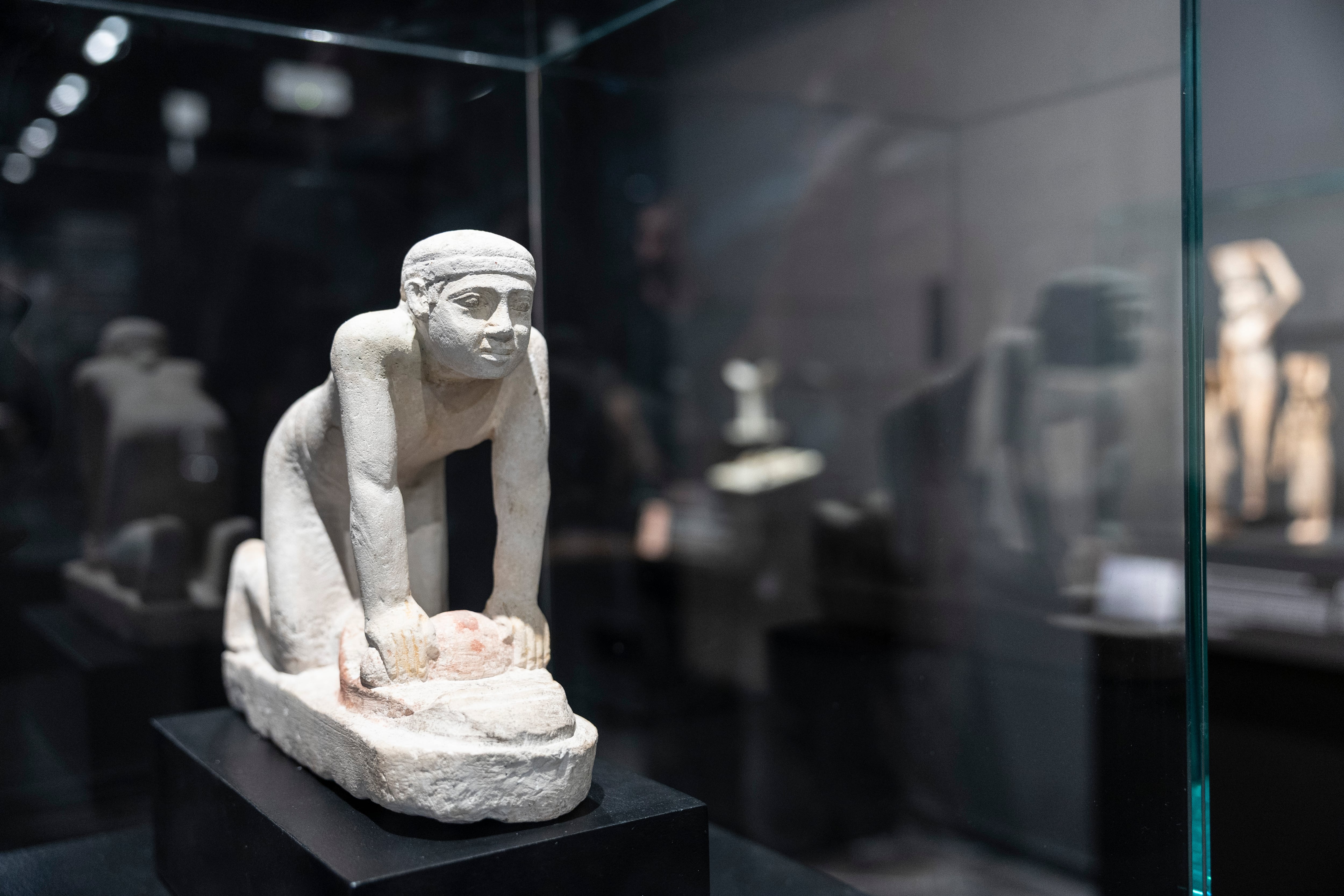 Escultura en la exposición.
