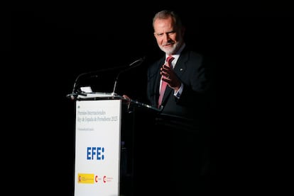 El rey, Felipe VI, en los Premios Internacionales Rey de España de Periodismo organizados por la Agencia EFE y la Agencia Española de Cooperación Internacional el 18 de junio de 2025 en Madrid.