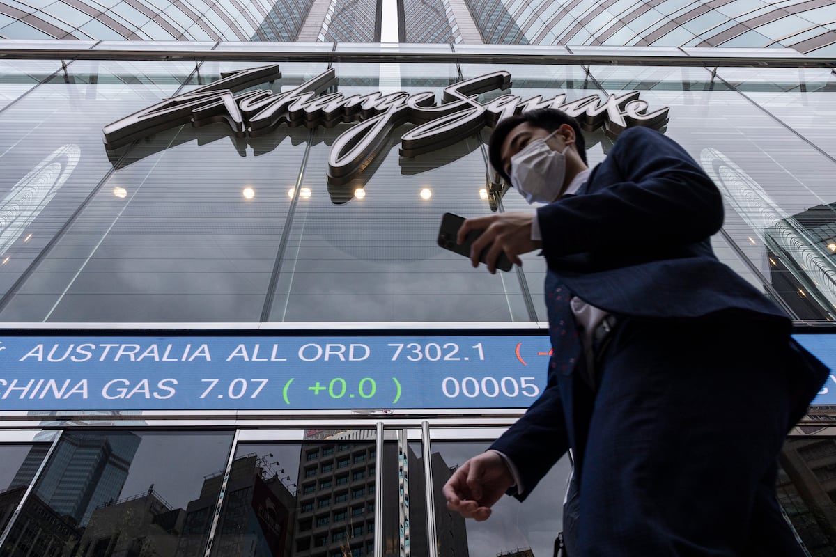 Bank stocks drop in Europe as US bank failure stirs jitters | Economy ...