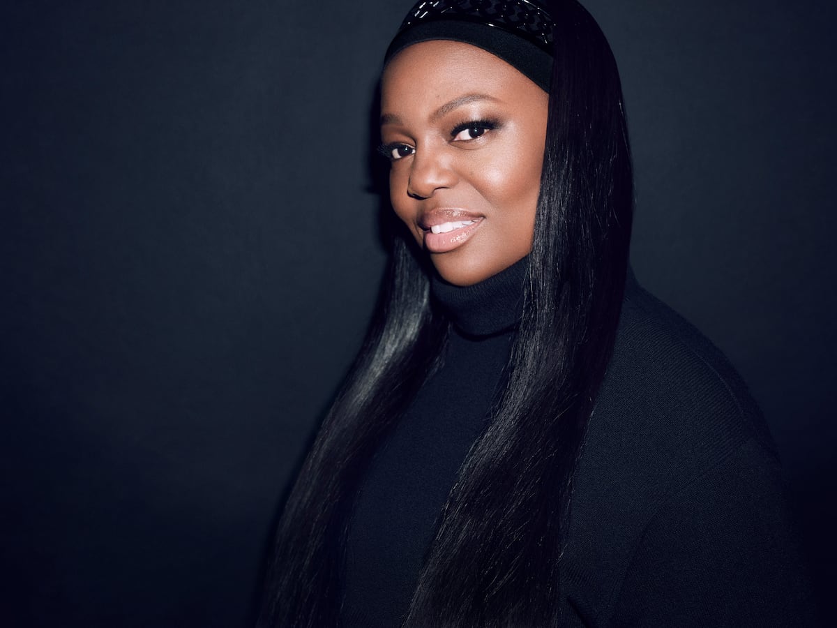 Pat McGrath, la gran dama del maquillaje mundial: “Con una pincelada de repente eres quien quieres ser”