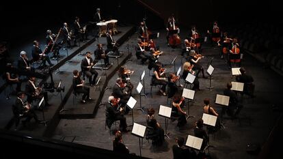 La Orquesta Sinfónica de Barcelona y Nacional de Cataluña actuando durante la presentación de la nueva temporada 2021-22 de L'Auditori.