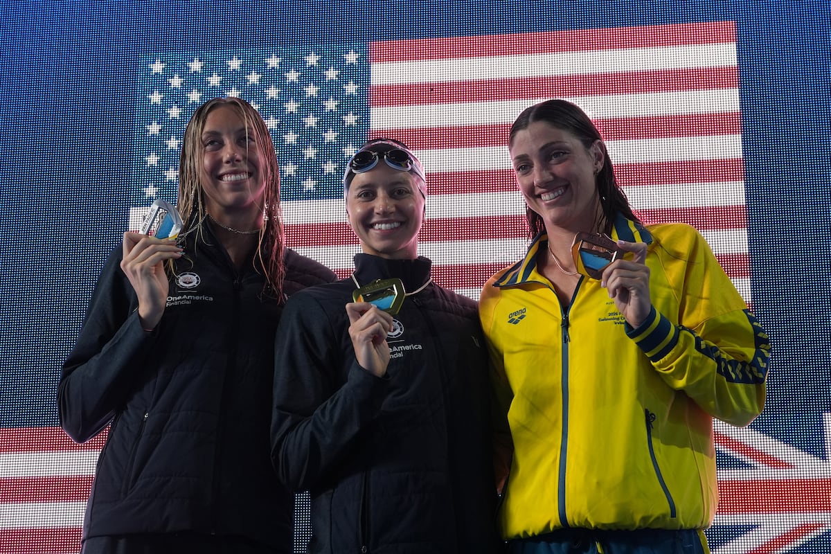 Kate Douglass pega un hachazo insólito al récord de 50m libre