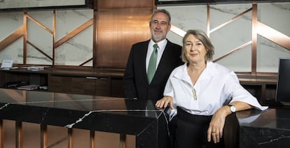 Luis Riu, consejero delegado de RIU, y Carmen Riu, presidenta del Consejo de Administración de RIU y exconsejera delegada