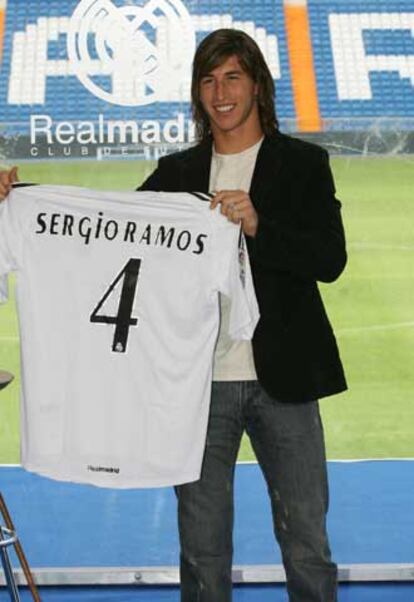 Srgio Ramos, con su nueva camiseta madridista.