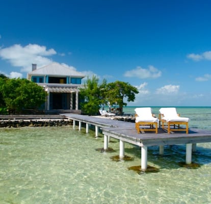 <p>En la isla <a href="http://www.aprivateisland.com/index.html" target="_blank">Cayo Espanto</a> de Belice hay un resort con ocho villas independientes. Su precio es de 1.695 dólares por noche, con un mínimo de cuatro noches por estancia.</p>