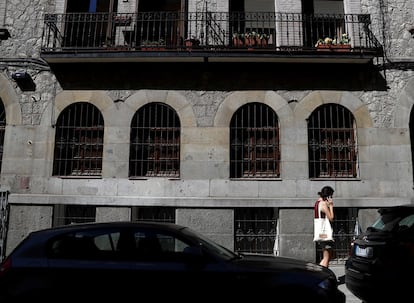 Huellas que dejaron los disparos de la Guerra Civil en la ciudad de Madrid en la calle de Martín de los Heros 77