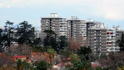 Vista de algunas de las torres de la Villa Frei, en de agosto de 2023