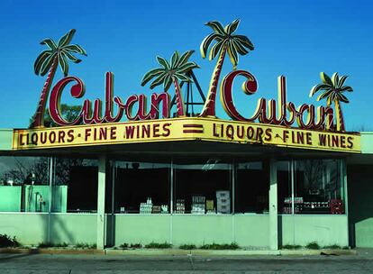 Licorería 'Cuban Liquors' en Baton Rouge, Louisiana, 1982