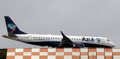 Avi&oacute;n de la aerol&iacute;nea brasile&ntilde;a Azul.