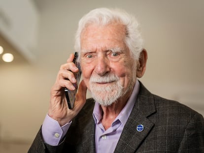 Martin Cooper at the Mobile World Congress in Barcelona.