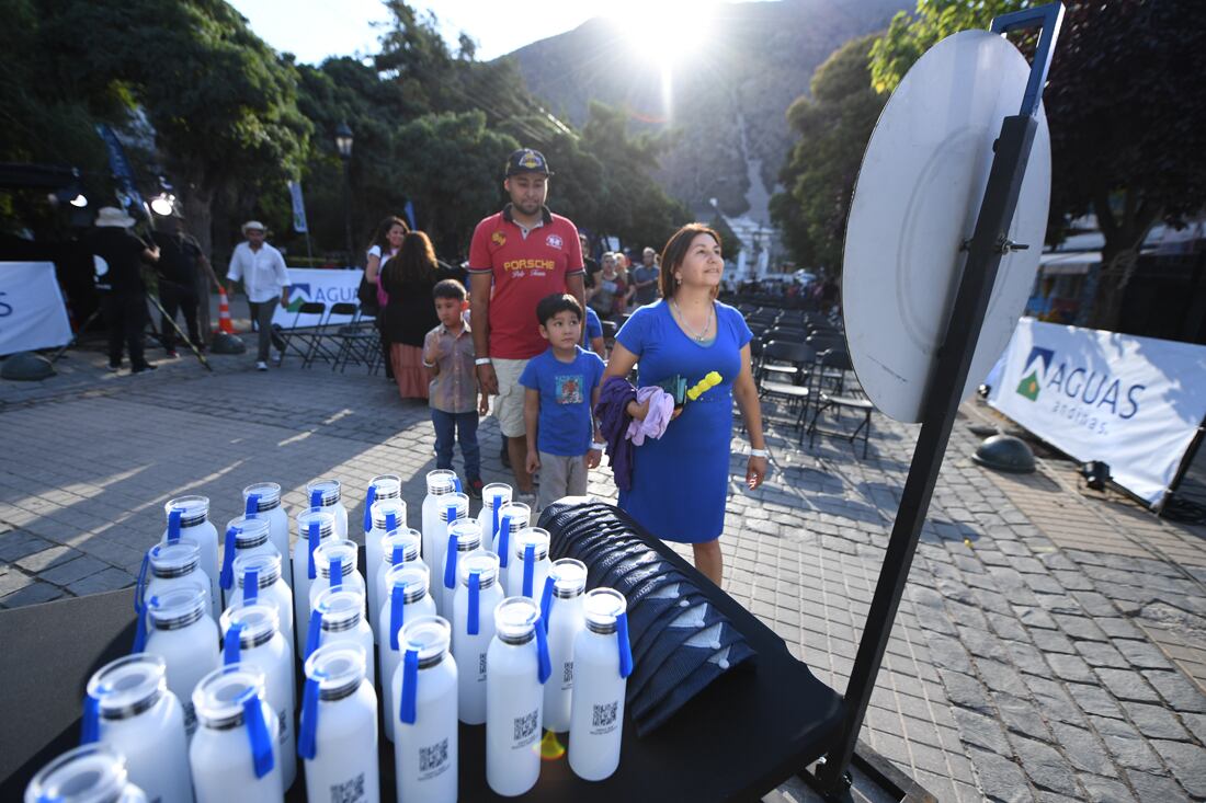 Estrenan documental “Laguna Negra” en San José de Maipo