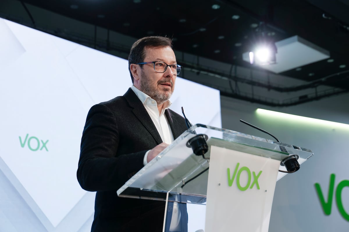 Vox retoma esta semana las reuniones con el PP pese a mantener los ataques contra Génova: “Son indistinguibles del PSOE”