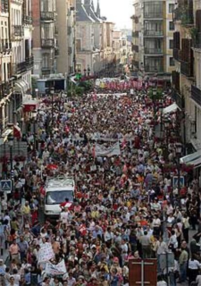 Manifestación contra la política educativa de Esperanza Aguirre.