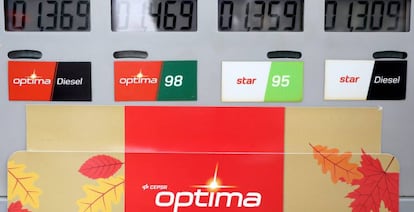 Surtidor de gasolina de Cepsa en Madrid.