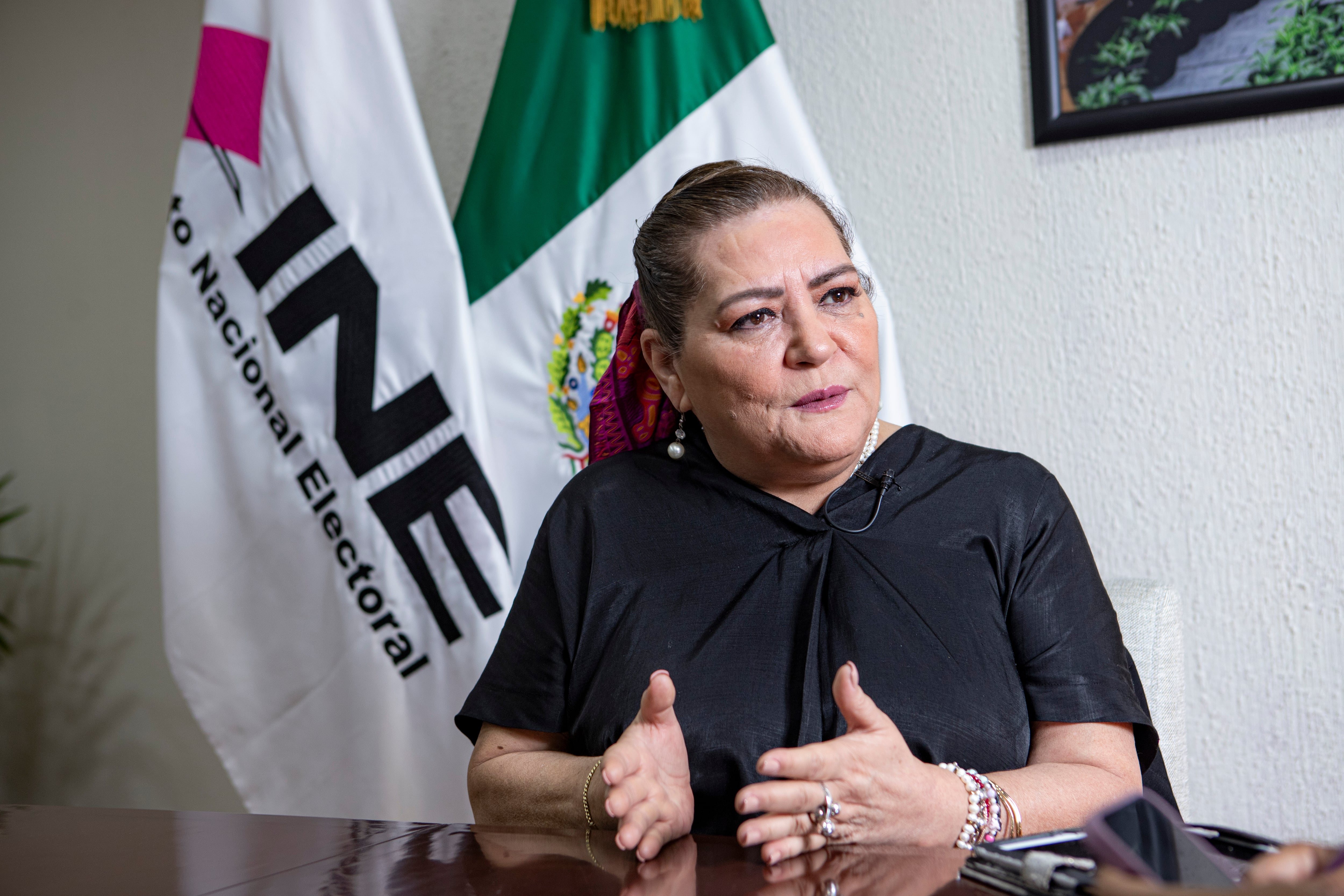 Guadalupe Taddei renuncia al INE acorralada por el escándalo de corrupción con contratistas