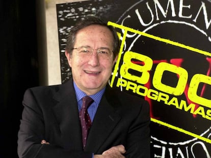 Pedro Erquicia durante la presentación de las 800 emisiones de 'Documentos TV' en 2004.