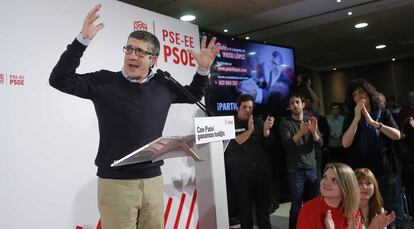 Patxi López este domingo en San Sebastián.