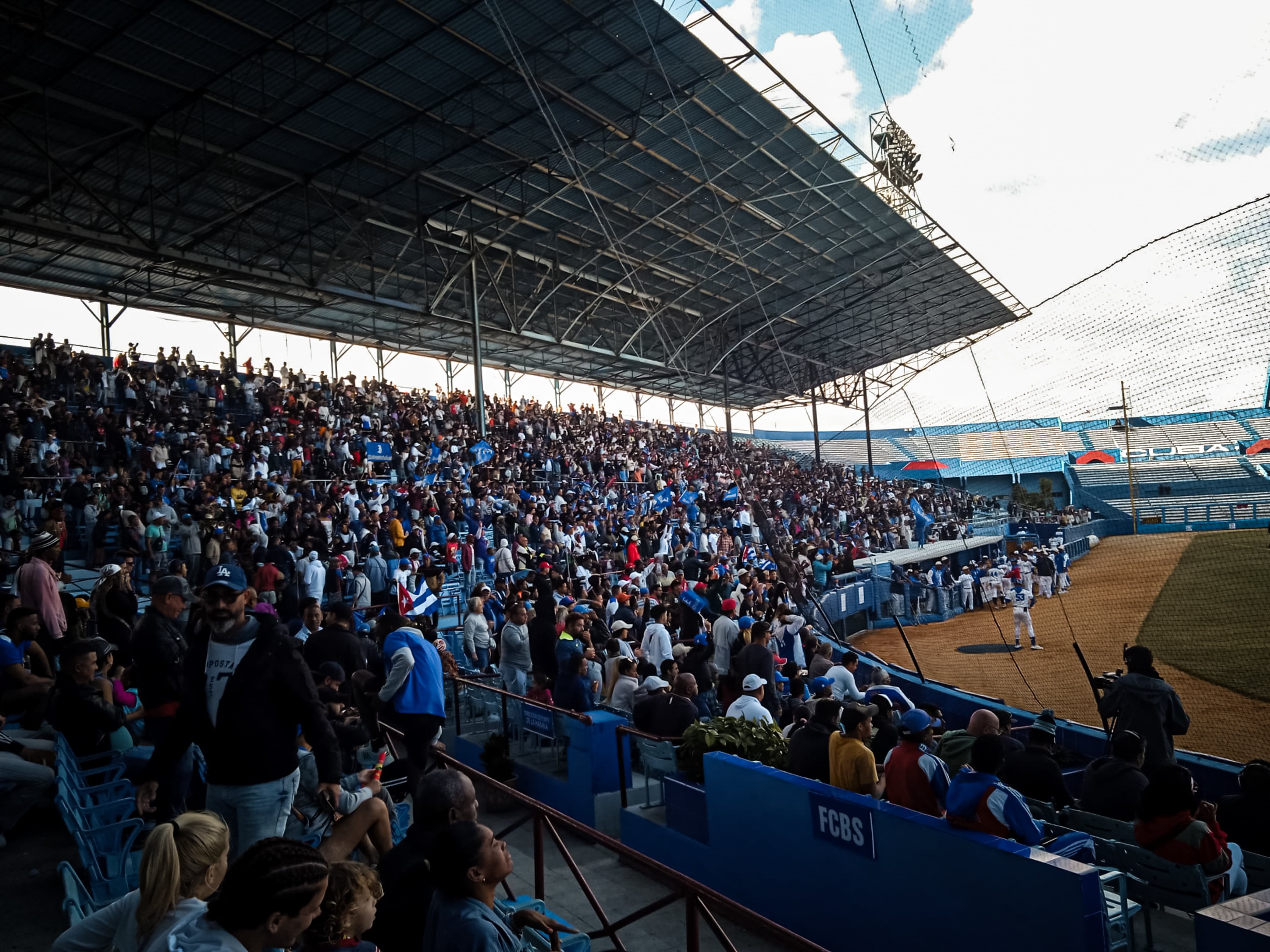Foto tomada por José María, 24 años, del estadio Latinoamericano, Matanzas vs. Industriales, en La Habana (Cuba). 4 de febrero de 2026