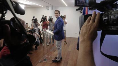 Rueda de prensa del presidente de Ciudadanos, Albert Rivera, en el Congreso. 