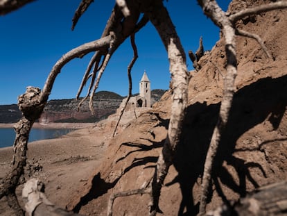 Aspecto del pantano de Sau, en la provincia de Barcelona, la semana pasada.