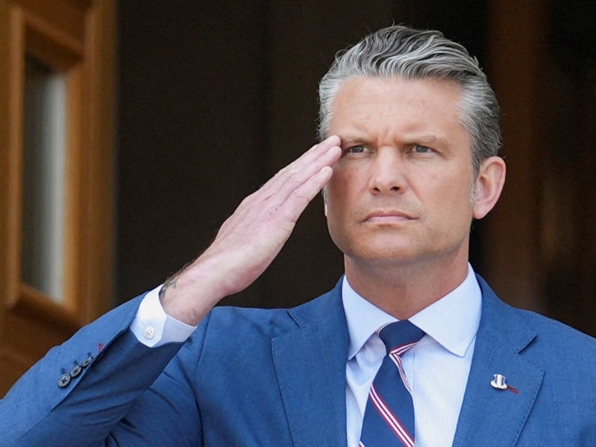 Lealtad, telegenia y testosterona: la extravagante carrera de Hegseth al frente del Pentágono