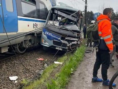 accidente del Biotren en San Pedro de la Paz, región del Biobío, Chile