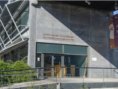 Fachada del Edificio Jaume Casademont, de la Universitat de Girona.