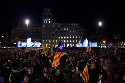 Vista de la manifestació a la plaça Catalunya de Barcelona.