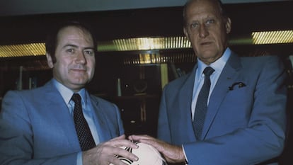 Sepp Blatter y João Havelange, en una imagen de 'Los entresijos de la FIFA'.