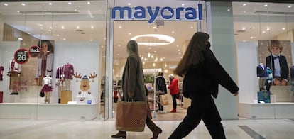 Tienda de Mayoral en el centro comercial, Plenilunio, Madrid. 