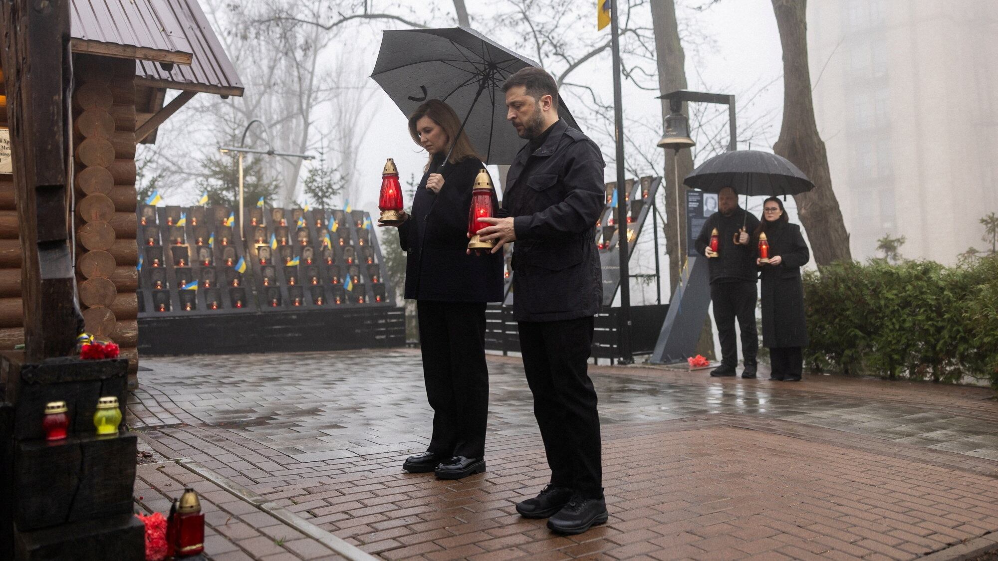 Zelenski, ante el nuevo plan de paz de Trump: “Ucrania puede verse en el riesgo de perder su dignidad o a un aliado clave” 