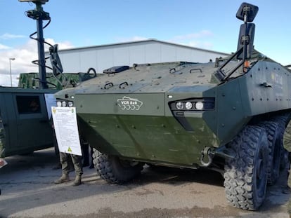 Prototipo del vehículo 8x8 Dragón en el campo de maniobras de San Gregorio (Zaragoza), a finales de noviembre.