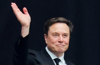 Elon Musk lanza la Grokipedia