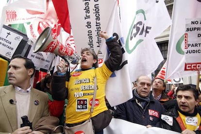 Manifestaci&oacute;n de los funcionarios de Juticia contra los recortes y la imposici&oacute;n de las tasas.