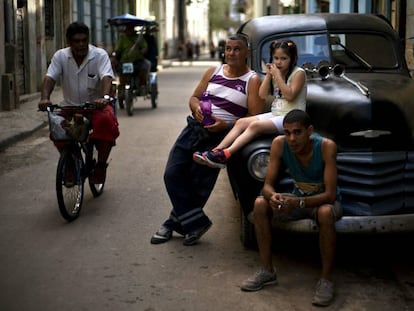 Cena de uma rua de Havana na quarta-feira passada.