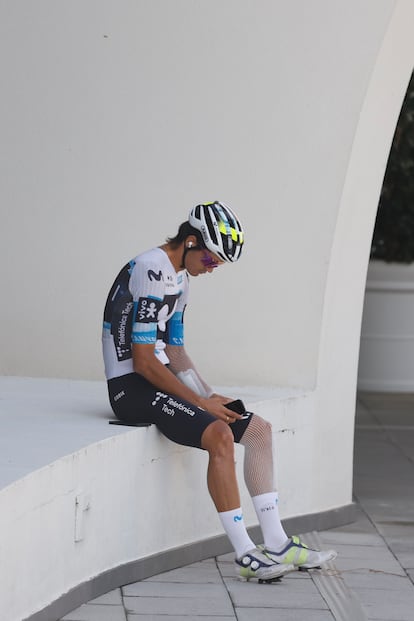 El ciclista del Movistar Javier Romo, durante la jornada de descanso de la Vuelta a España el lunes.