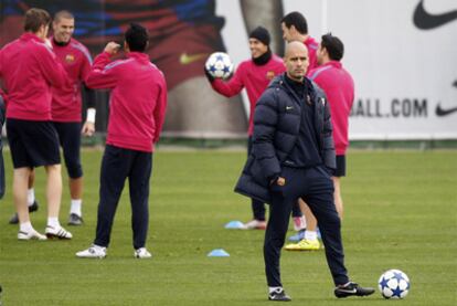 Pep Guardiola, durante el entrenamiento.