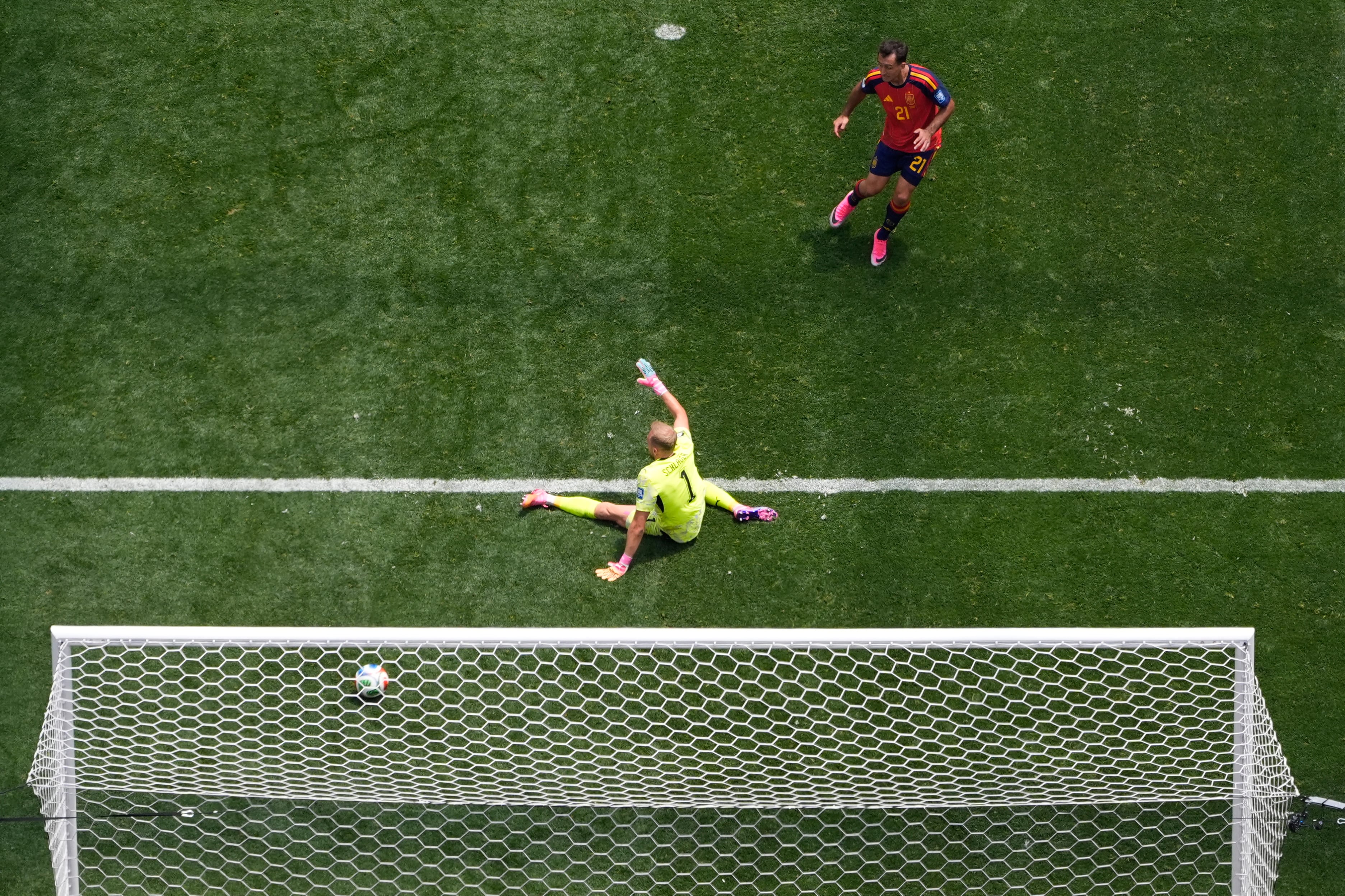 España recupera la magia ante Austria