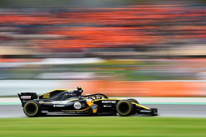 El piloto español de Renault, Carlos Sainz Jr., durante la carrera, el 13 de mayo de 2018.