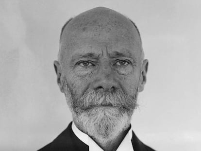 Dr. Willem Einthoven, profesor de fisiología en la Universidad de Leyden, Holanda, y Premio Nobel de Medicina y Física