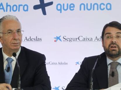 Javier Murillo, consejero-director general de SegurCaixa Adeslas y Javier Mira, presidente ejecutivo de la firma.