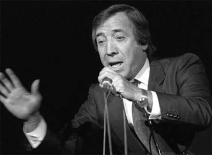 El Fary, durante una actuación