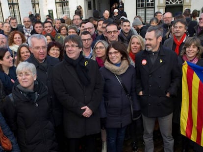 Puigdemont i membres de la seva llista, a Bruges.