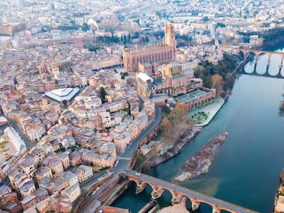 Vista aérea de la ciudad francesa de Albi.