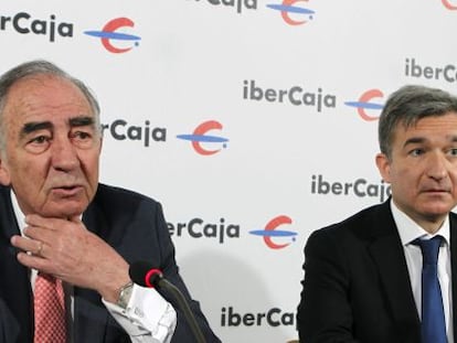 El presidente de Ibercaja, Amado Franco (izquierda) y Victor Iglesias, consejero delegado de la entidad.