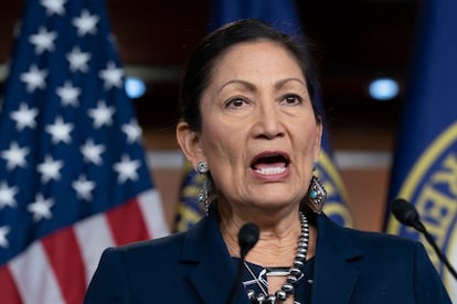 La congresista Deb Haaland, el 5 de marzo en el Capitolio.