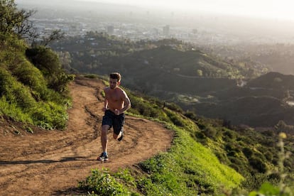 El parque Griffith, desde el que se puede observar una panorámica de la ciudad de Los Ángeles, es uno de los lugares favoritos por corredores y senderistas.