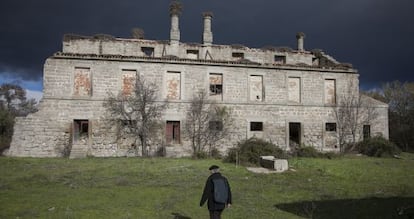 Palacio de Monesterio en ruinas en el térrmino municipal de San Lorenzo de El Escorial.