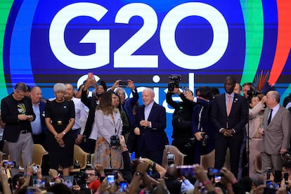 El presidente de Brasil, Luiz Incio Lula Da Silva, en la ceremonia de clausura de la Cumbre Social del G-20 el 16 de noviembre de 2024 en Ro de Janeiro, Brasil.