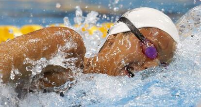 Federica Pellegrini compite en una de las series de los 400m libres.